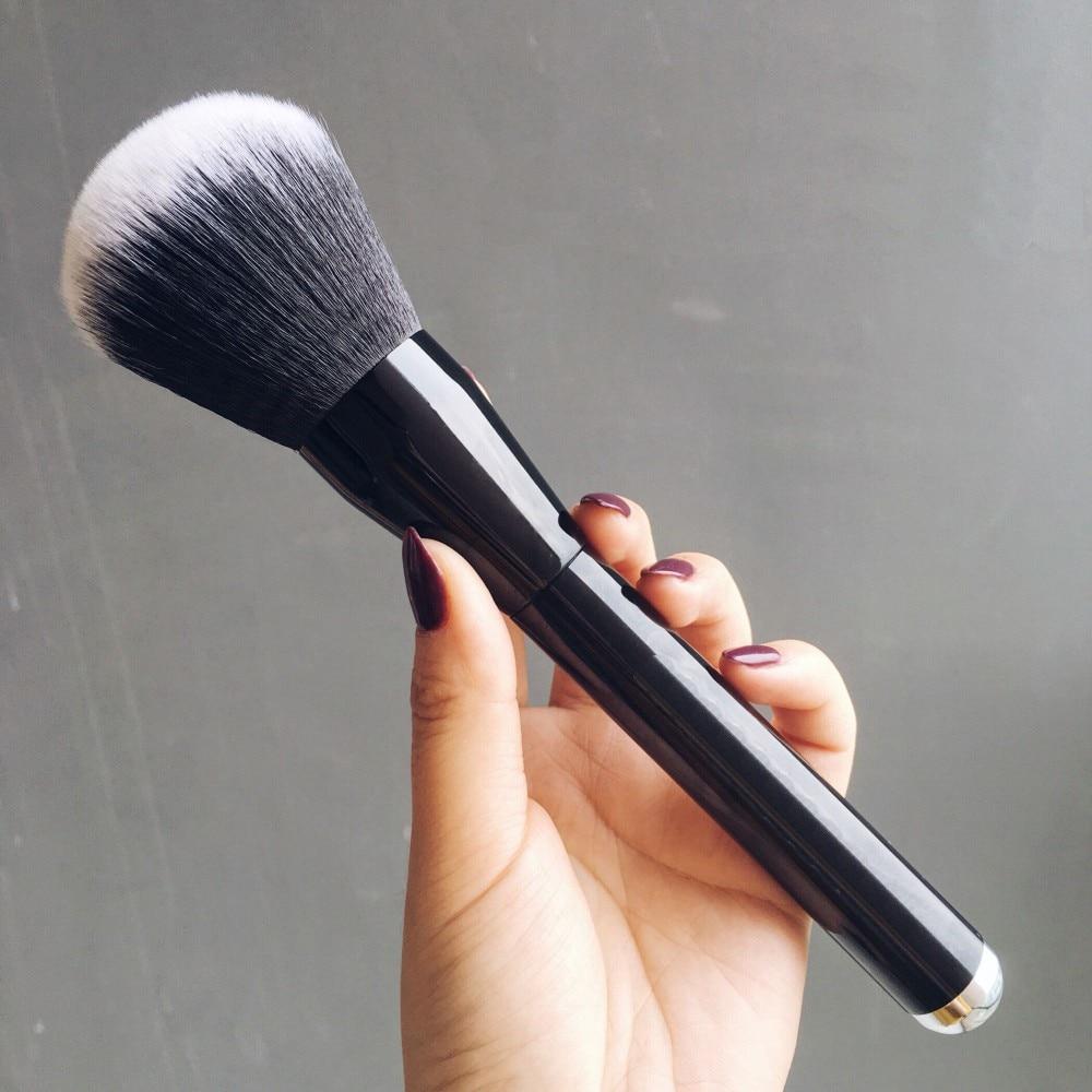 Large Makeup Powder Brush